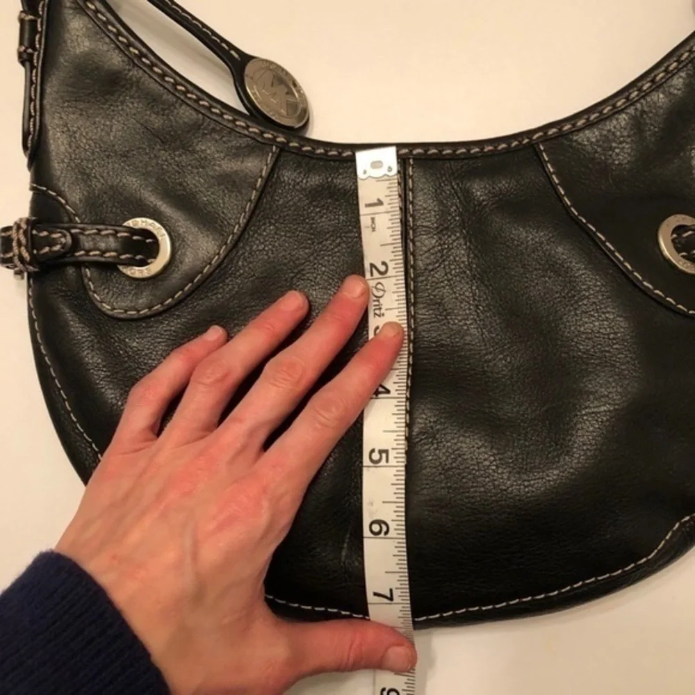Michael kors vintage black leather hobo bag purse
